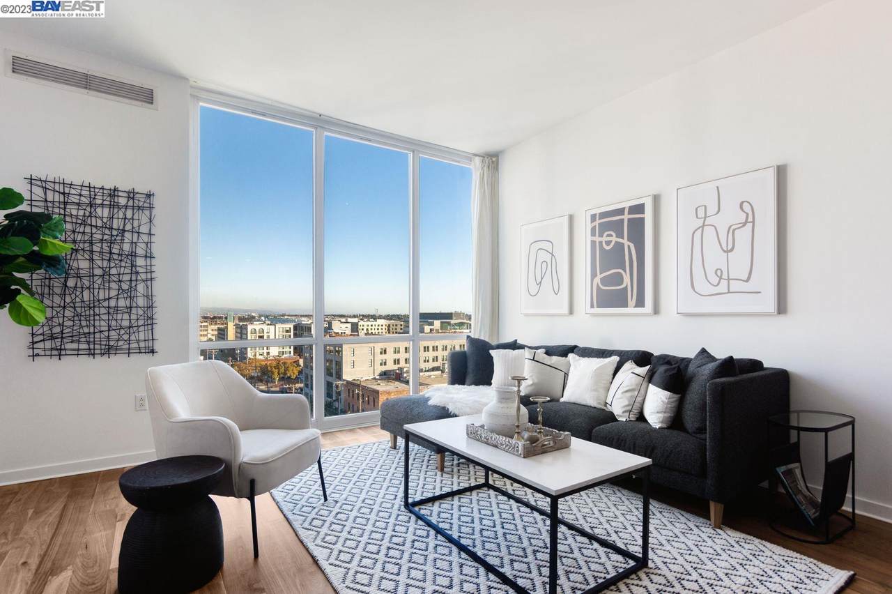 222 Broadway 1107 - Photo 1