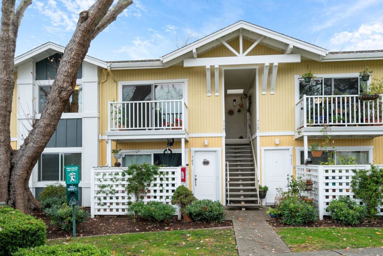 755 14th Ave 710 - Photo 1