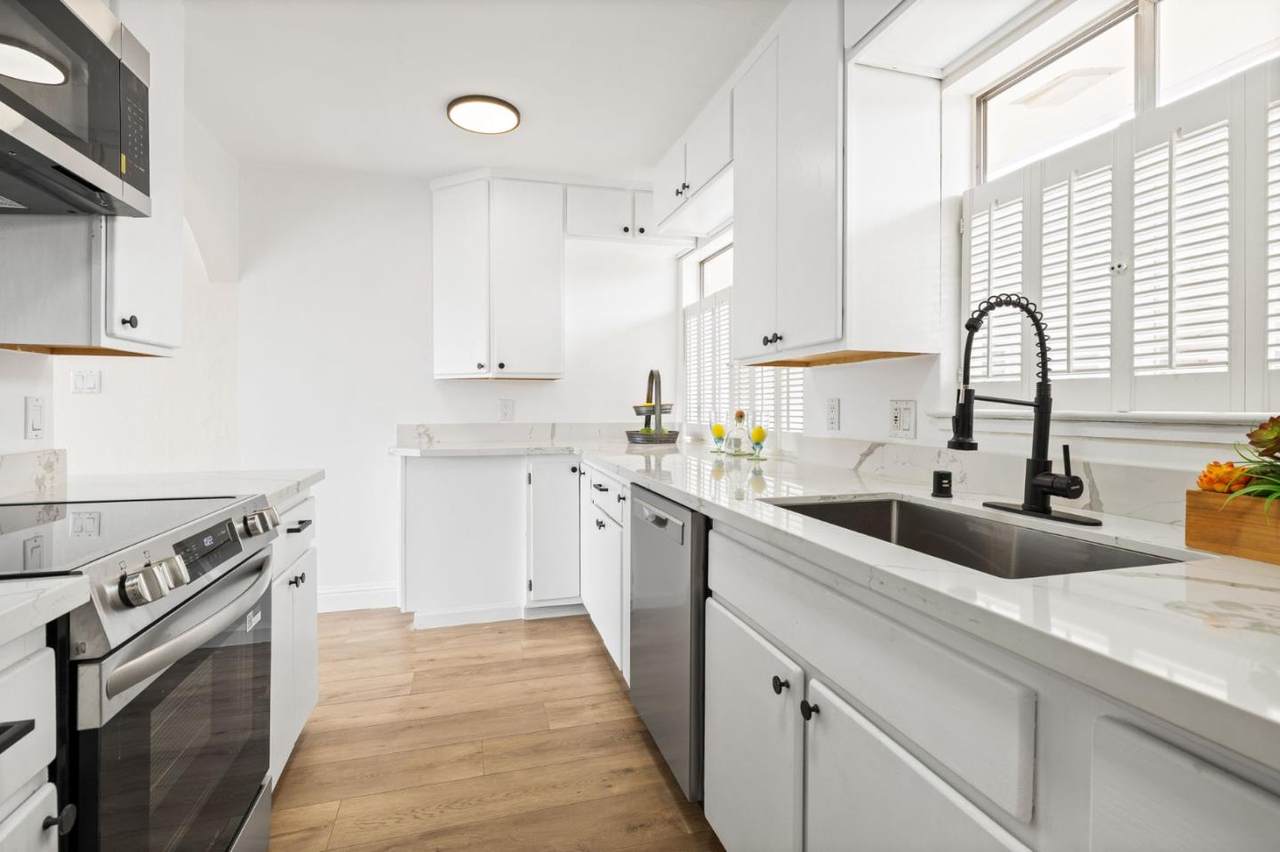 1599 Hays St 306 - Photo 1