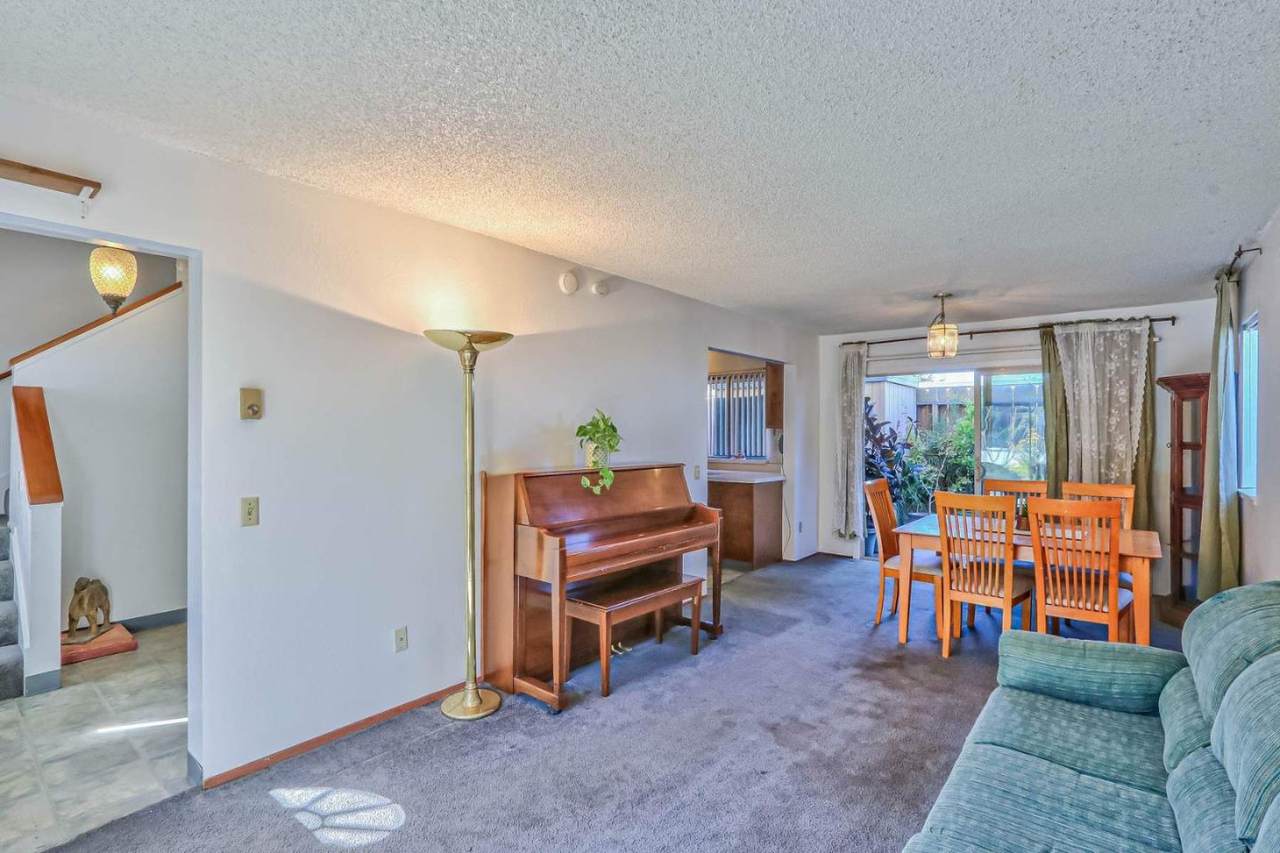 1212 Trinity Ave - Photo 1