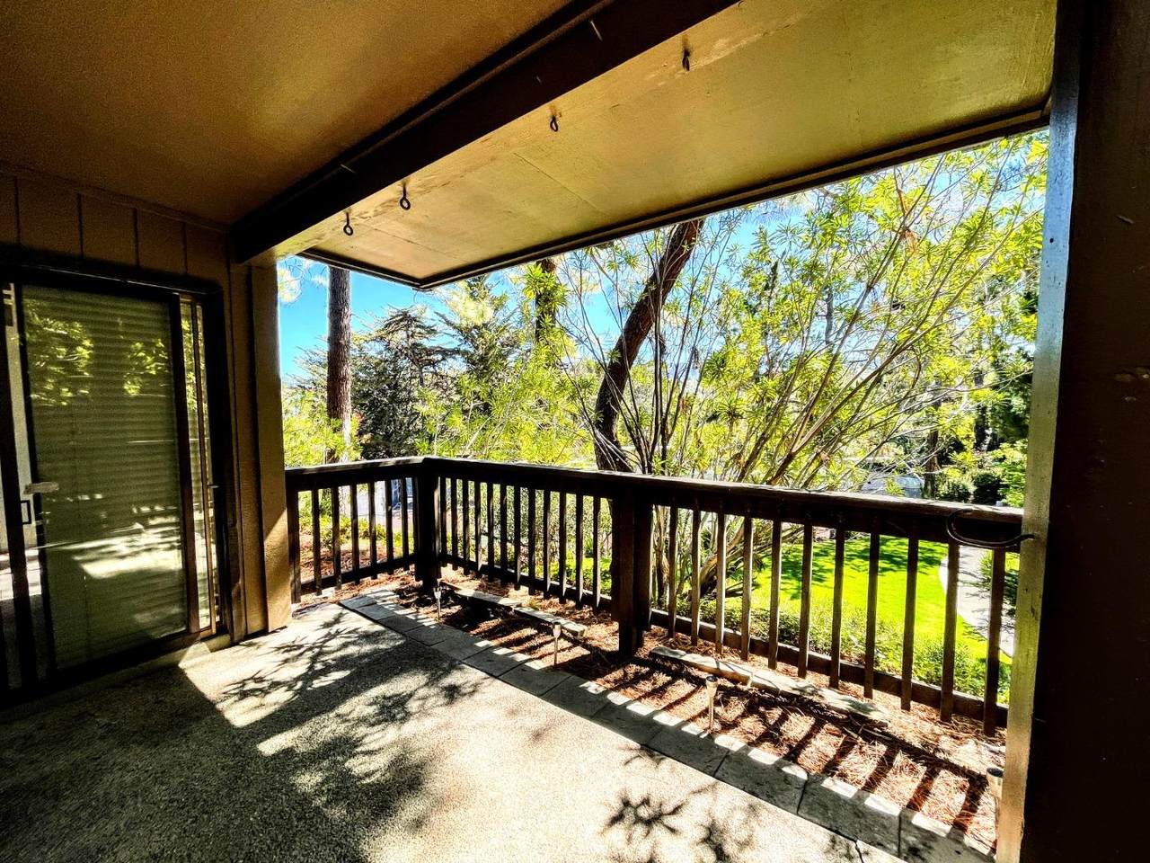 3366 Brittan Ave 3 - Photo 1