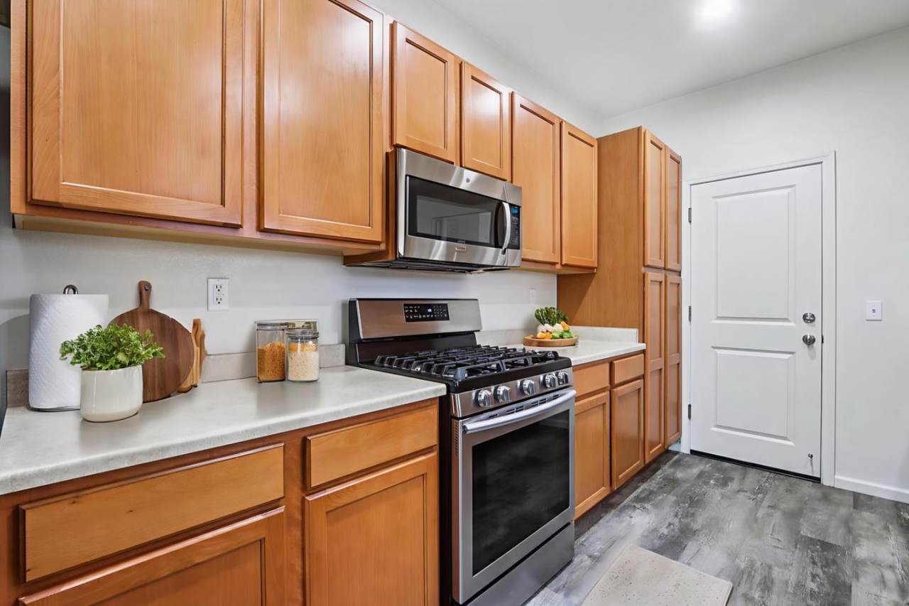 2564 Village Dr - Photo 1