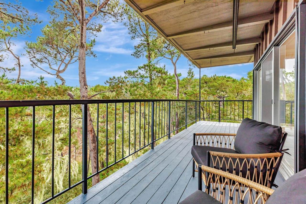 31 Del Mesa Carmel - Photo 1