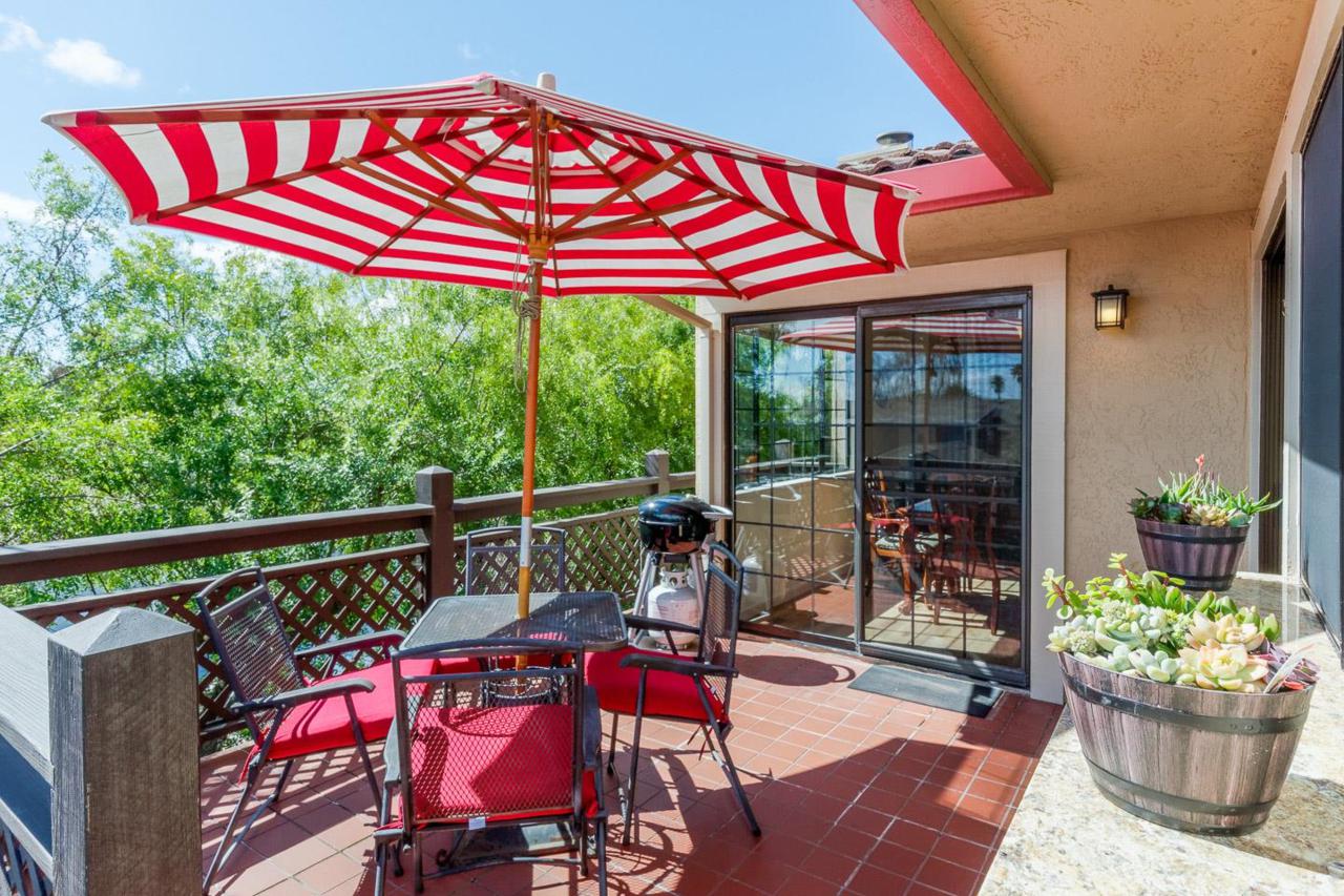 250 Beachgate Way - Photo 1