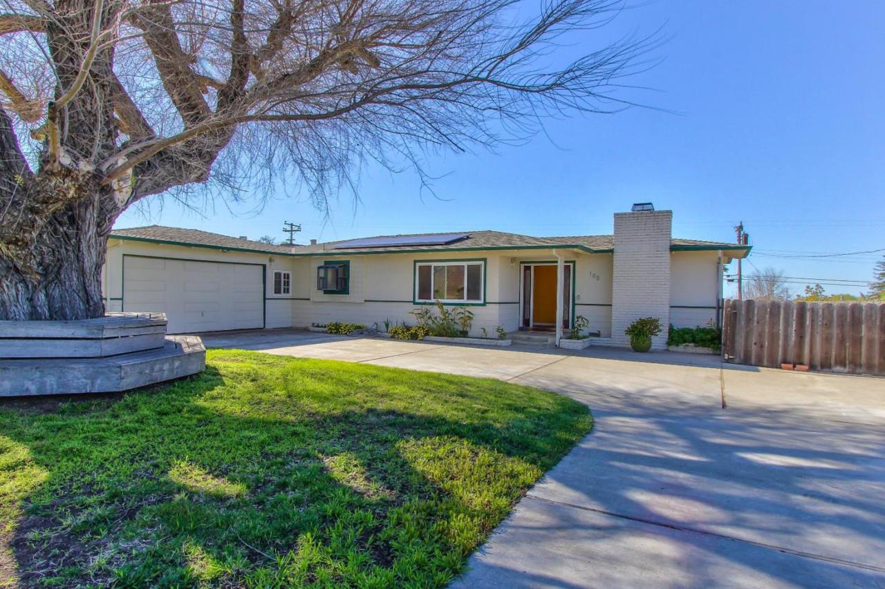 105 Enos Dr - Photo 1