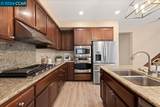 5009 Queensbury Way - Photo 11