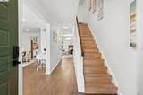 1694 Parkside Dr - Photo 2