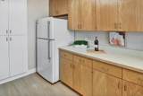 222 Centre Ct - Photo 16