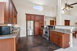 388 Santa Clara Ave 302 - Photo 11