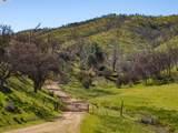 15676 Corral Hollow Rd - Photo 17