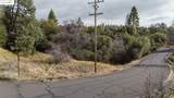 15870 Crestridge Ave - Photo 8
