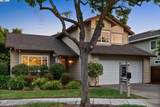82 Applegate Way - Photo 41