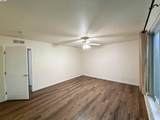 2972 Bedford Dr - Photo 18