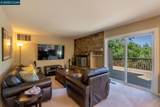 6082 Slopeview Ct - Photo 16