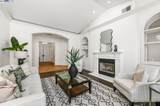 1131 Laguna Creek Ln - Photo 13