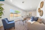 752 Castle Ct - Photo 23
