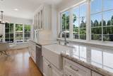 3252 Woodview Dr - Photo 15