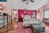 22 Village Square Pl - Photo 15