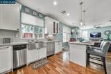 22 Village Square Pl - Photo 8