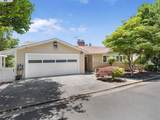 187 St. James Drive - Photo 2