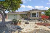 2561 Coronation Dr - Photo 4