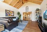 16592 Parkridge Ave - Photo 6