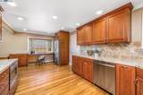 1429 Columbus Ave - Photo 21