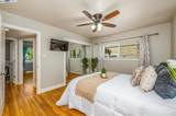 1429 Columbus Ave - Photo 33