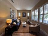 2344 Treadwell St - Photo 4