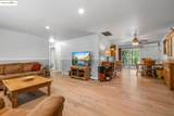 18727 Broadhurst Dr - Photo 6