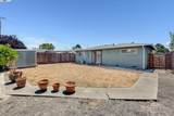 2515 Crystal Dr - Photo 24