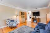 2515 Crystal Dr - Photo 9
