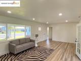 2157 Holbrook Dr - Photo 6