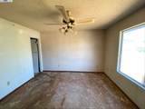 7402 Circle Drive - Photo 11