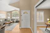 148 Medina St - Photo 3