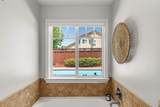 148 Medina St - Photo 32