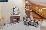 1759 Crescent Dr - Photo 7