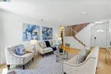 1915 Perrone Cir - Photo 6