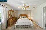 2886 Saint Denis Dr - Photo 21