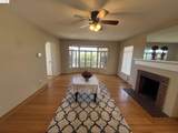 2326 Maywood Ave - Photo 7