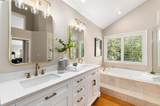 1398 Benedict Ct - Photo 43