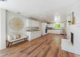957 Ina Dr - Photo 18