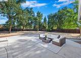 957 Ina Dr - Photo 36