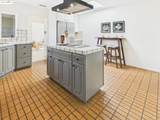 1162 136Th Ave - Photo 16