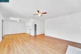 2323 Doidge Ave - Photo 18