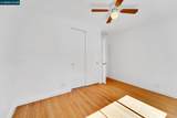 2323 Doidge Ave - Photo 26