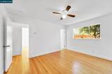 2323 Doidge Ave - Photo 29