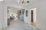 2906 Adeline St - Photo 11