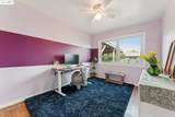 2425 Humphrey Ave - Photo 30