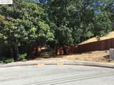 1032 Millbrook Ct - Photo 7